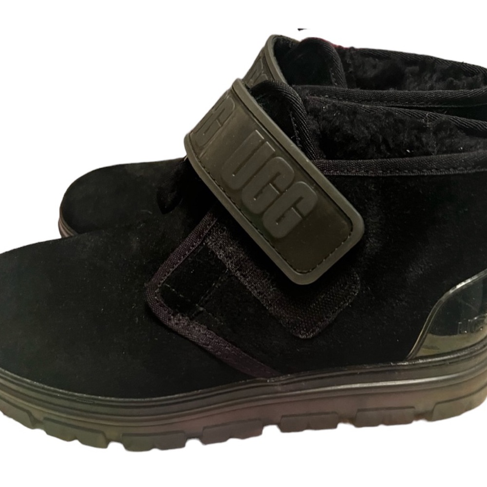 UGG ankle boots size 8